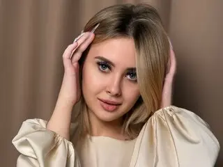 OdelynaBeverley live shows porn