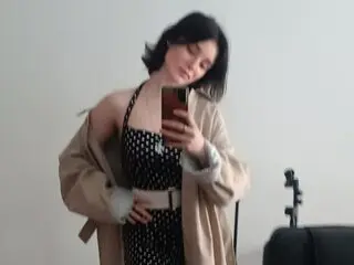 ReynaSuermann ass xxx ass